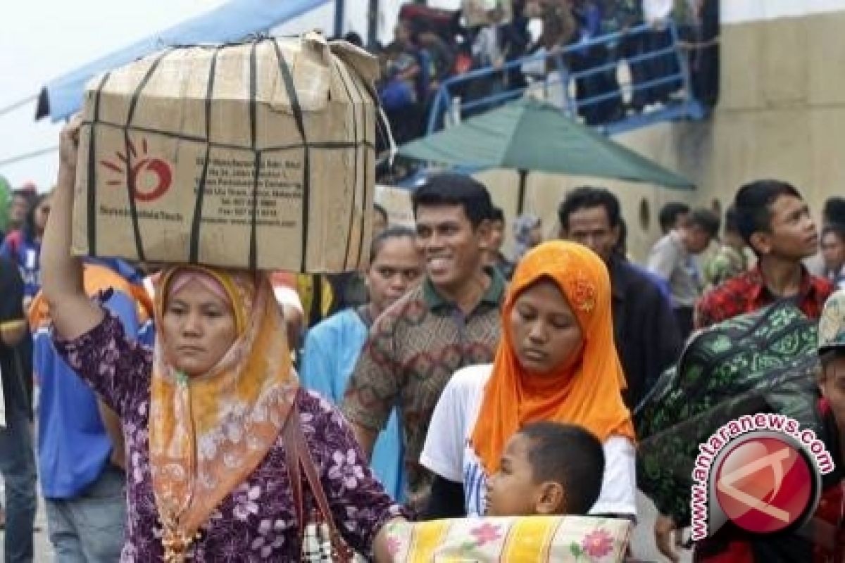 60 personel Dishub Kabupaten Gorontalo tangani arus mudik