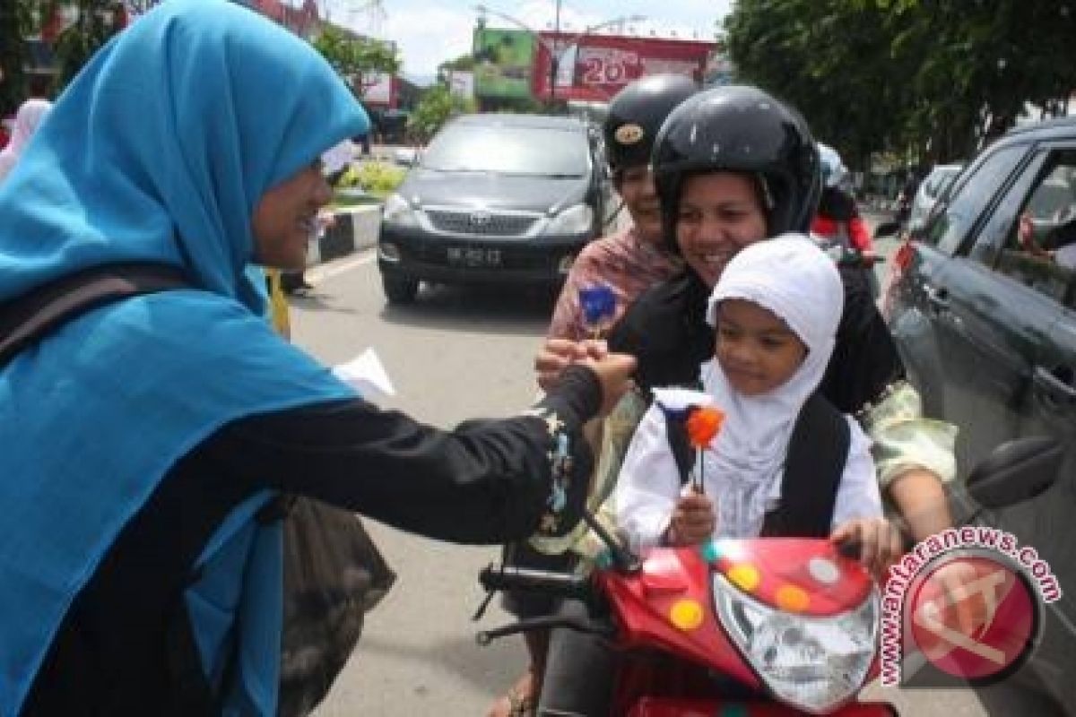 Survei: 95 Persen Orang Indonesia Akrab Dengan Ibu