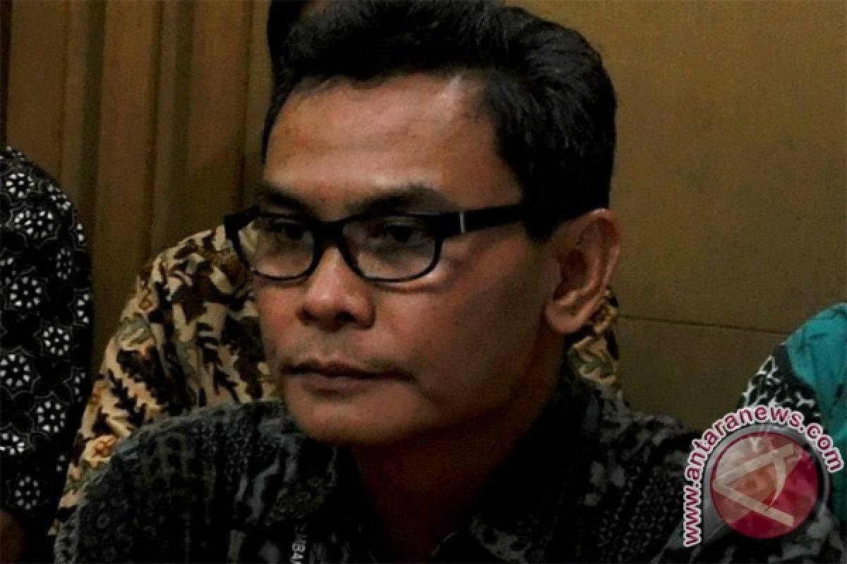 KPK tidak panggil Rusli Zainal Jumat 