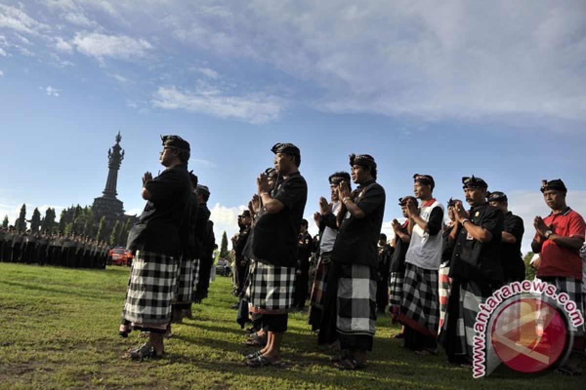 Ribuan pecalang turut amankan Pilkada Bali