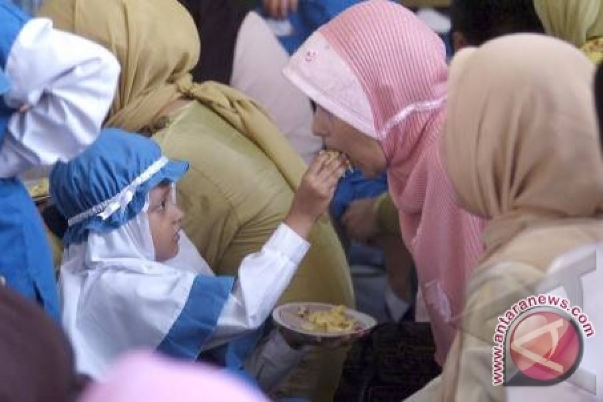 Alya Rohali: Jaga komunikasi orangtua-anak