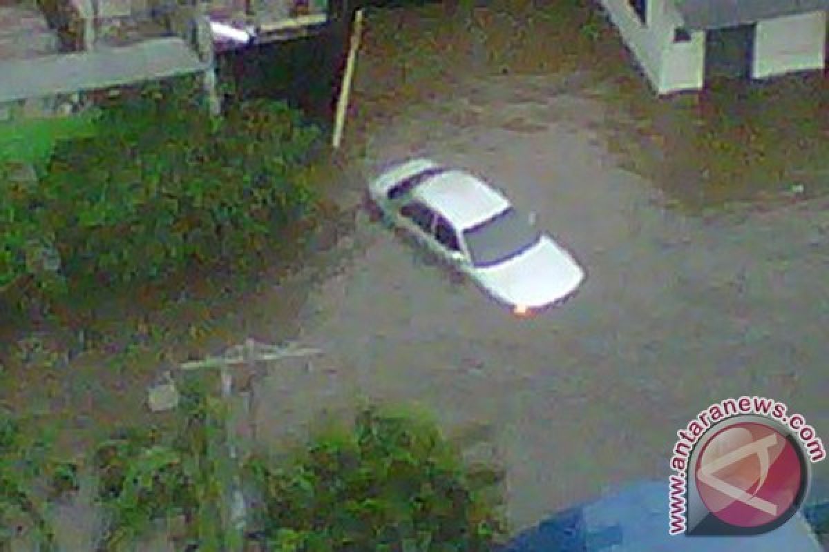 Pertolongan pertama bila mobil terkena banjir