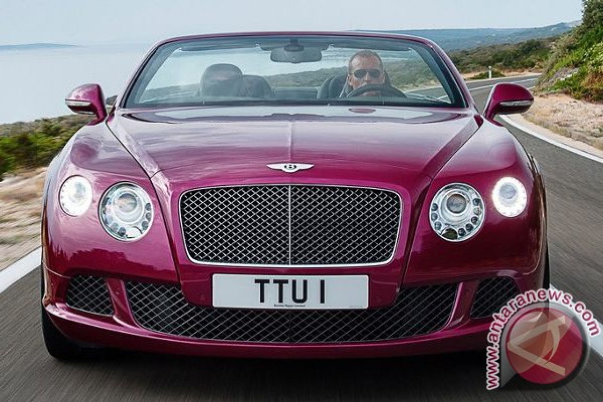 Bentley Continental GT Speed melaju 331 km/jam di Australia