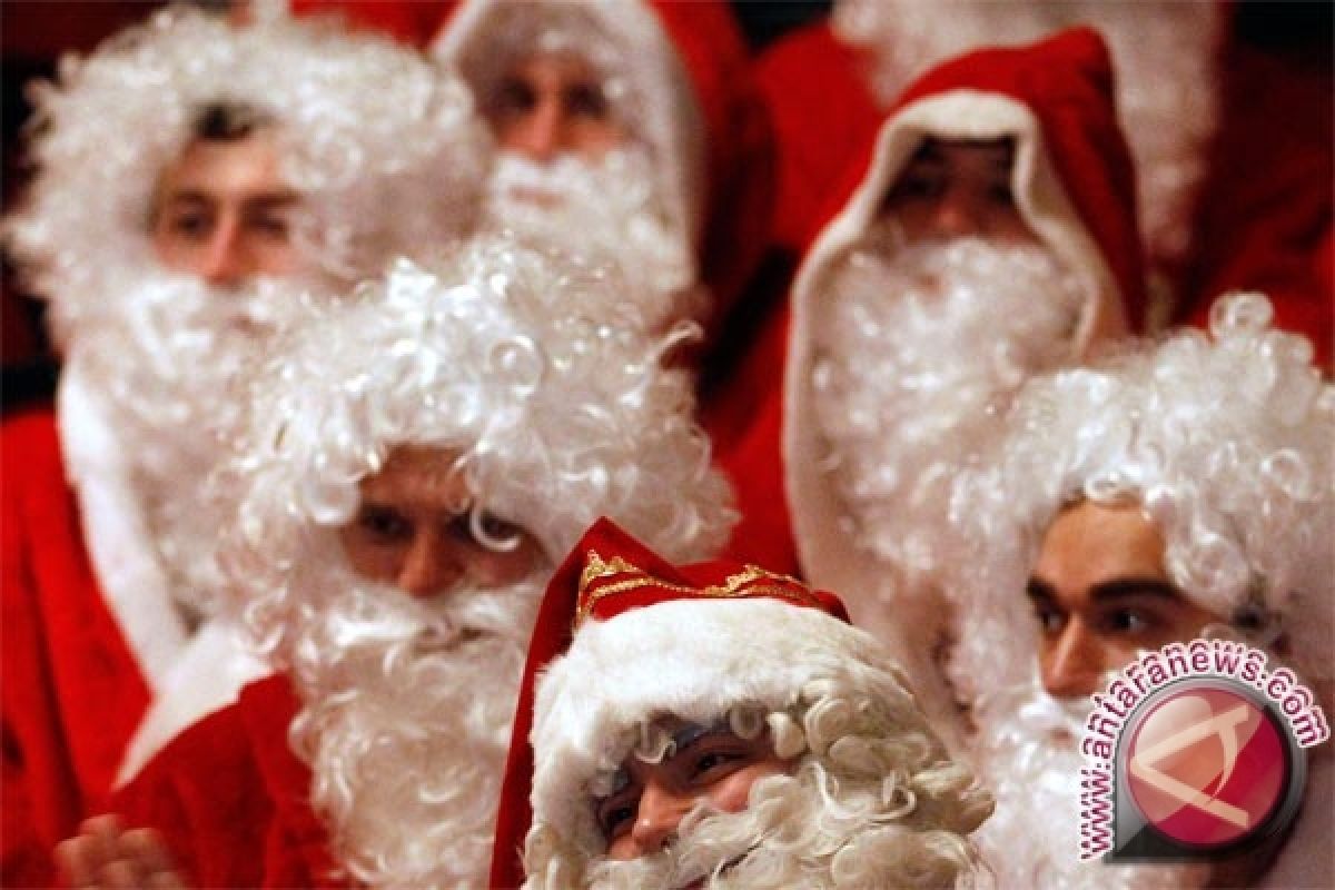 Sinterklas pun harus bayar pajak di Ukraina