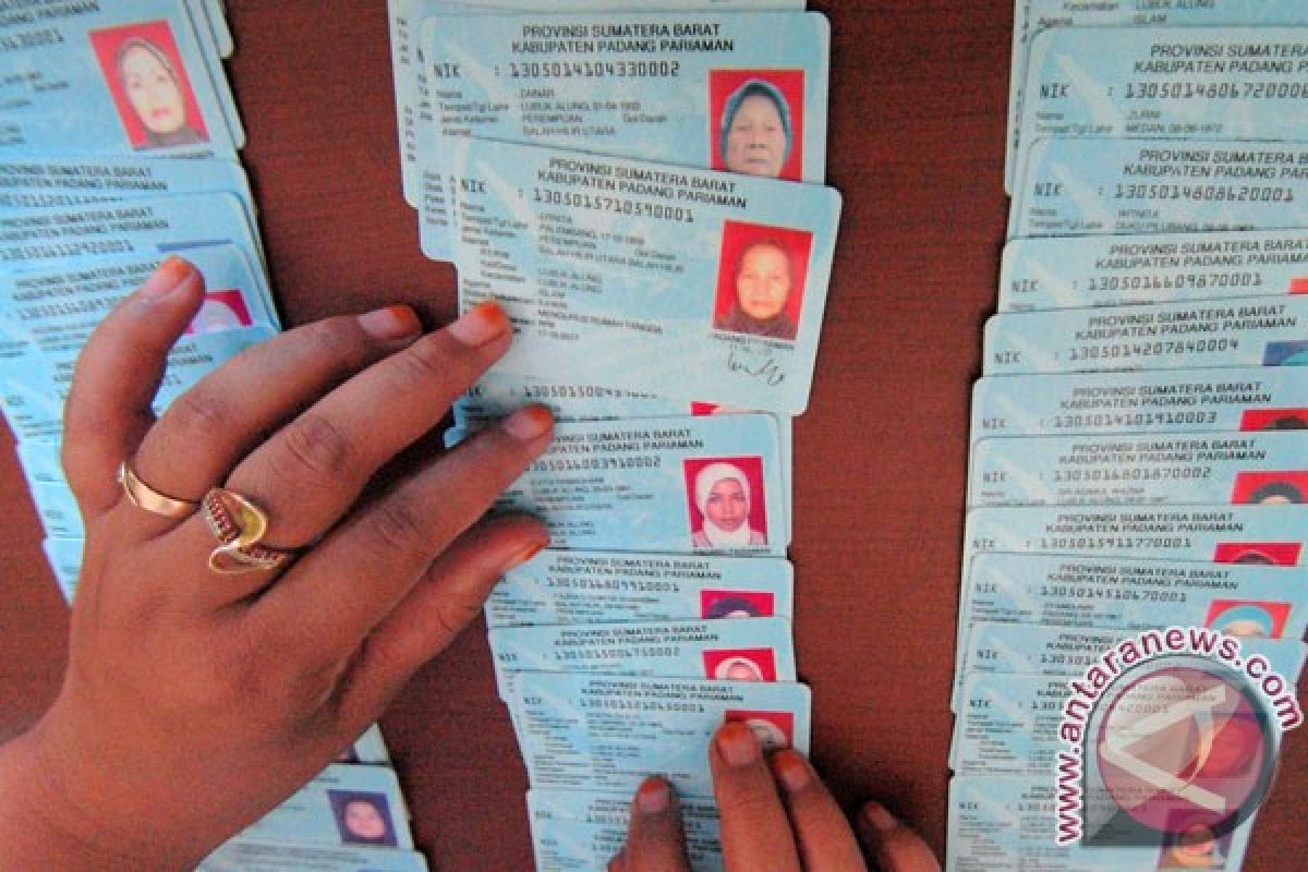 400.000 warga Malang belum rekam data e-KTP