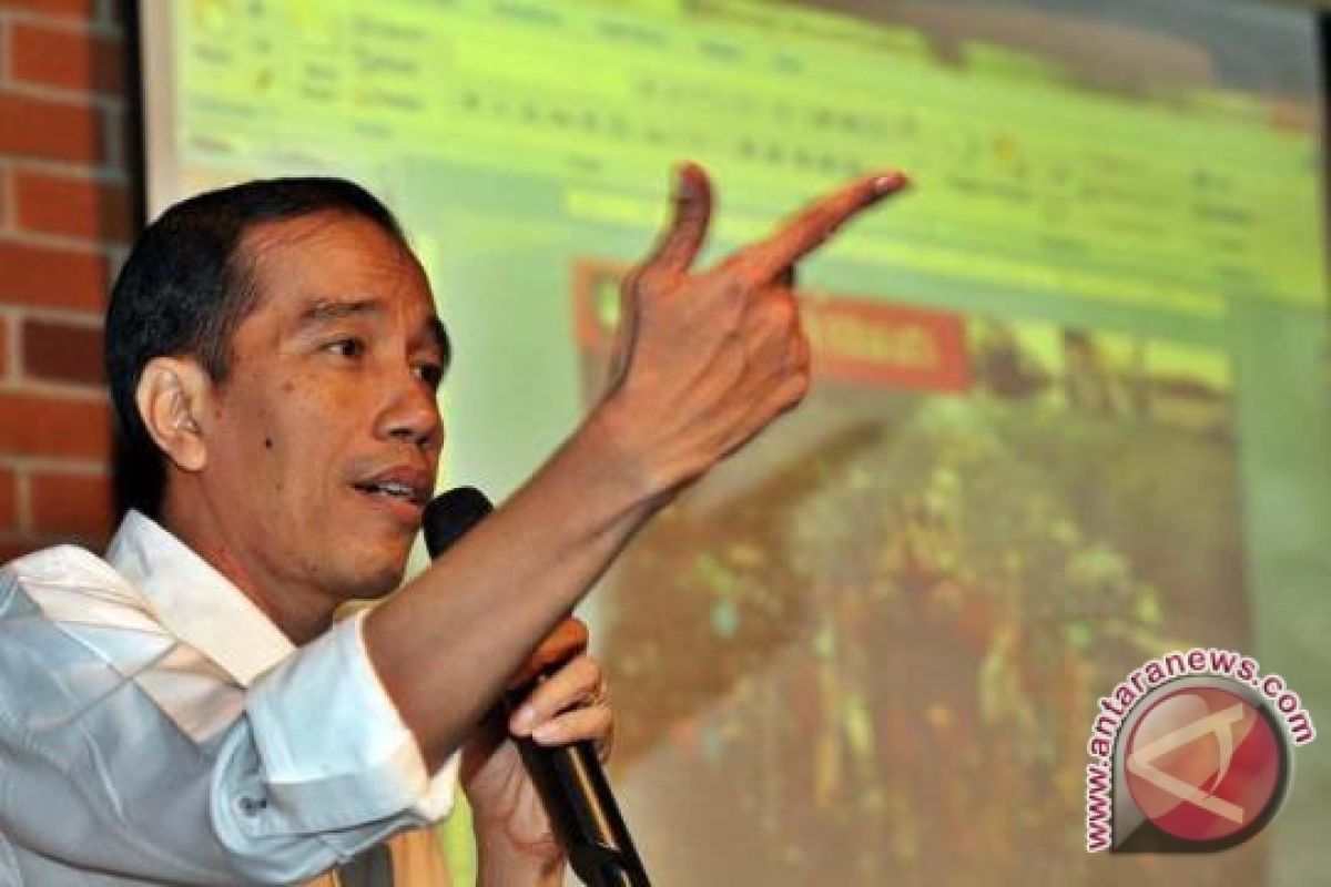 Menanti janji Jokowi tuntaskan kasus HAM