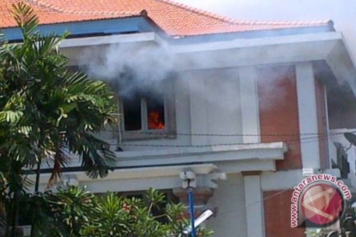 Kantor Jasa Raharja Bali Terbakar