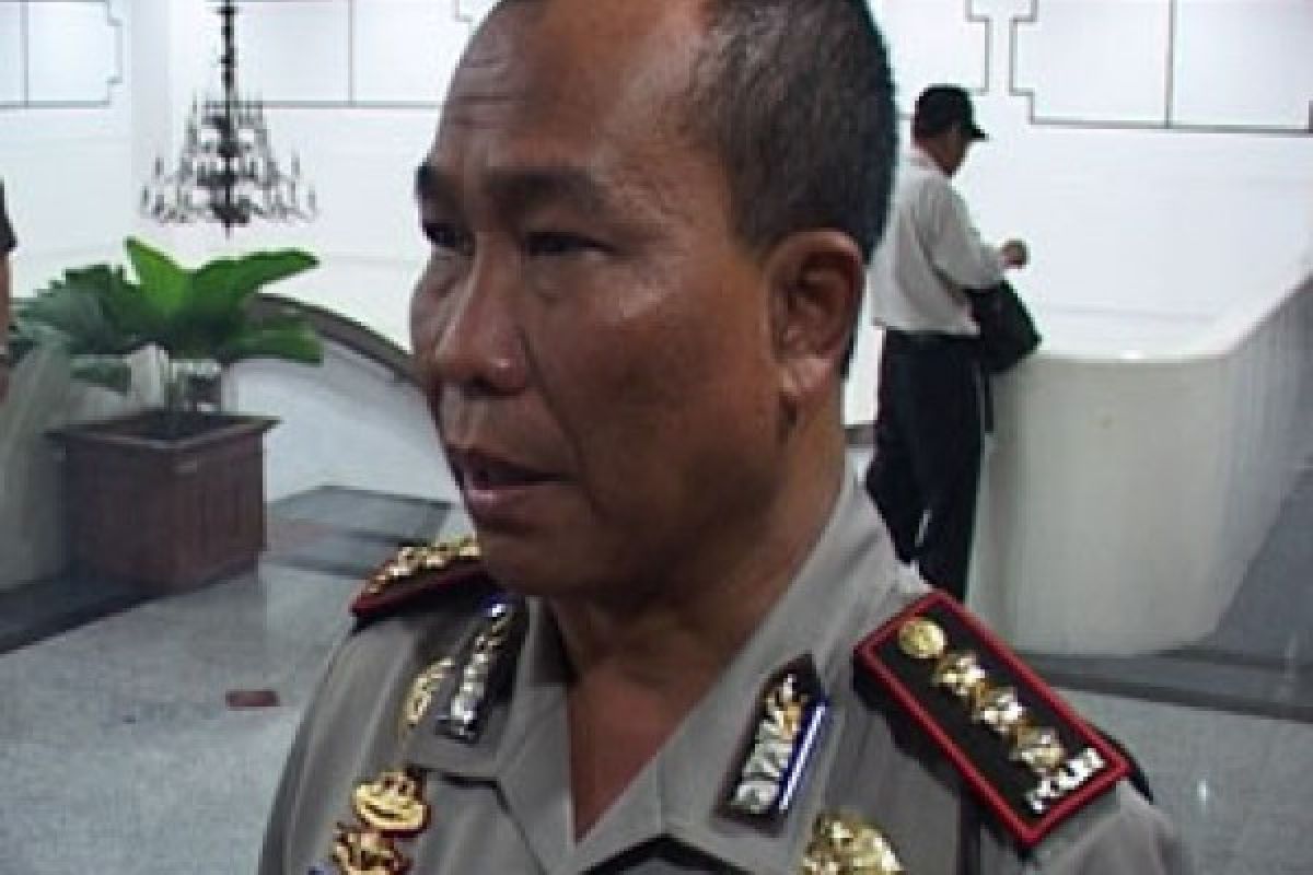 Batalkan Nonton Bioskop, Mahasiswa Ini Tusuk Desainer