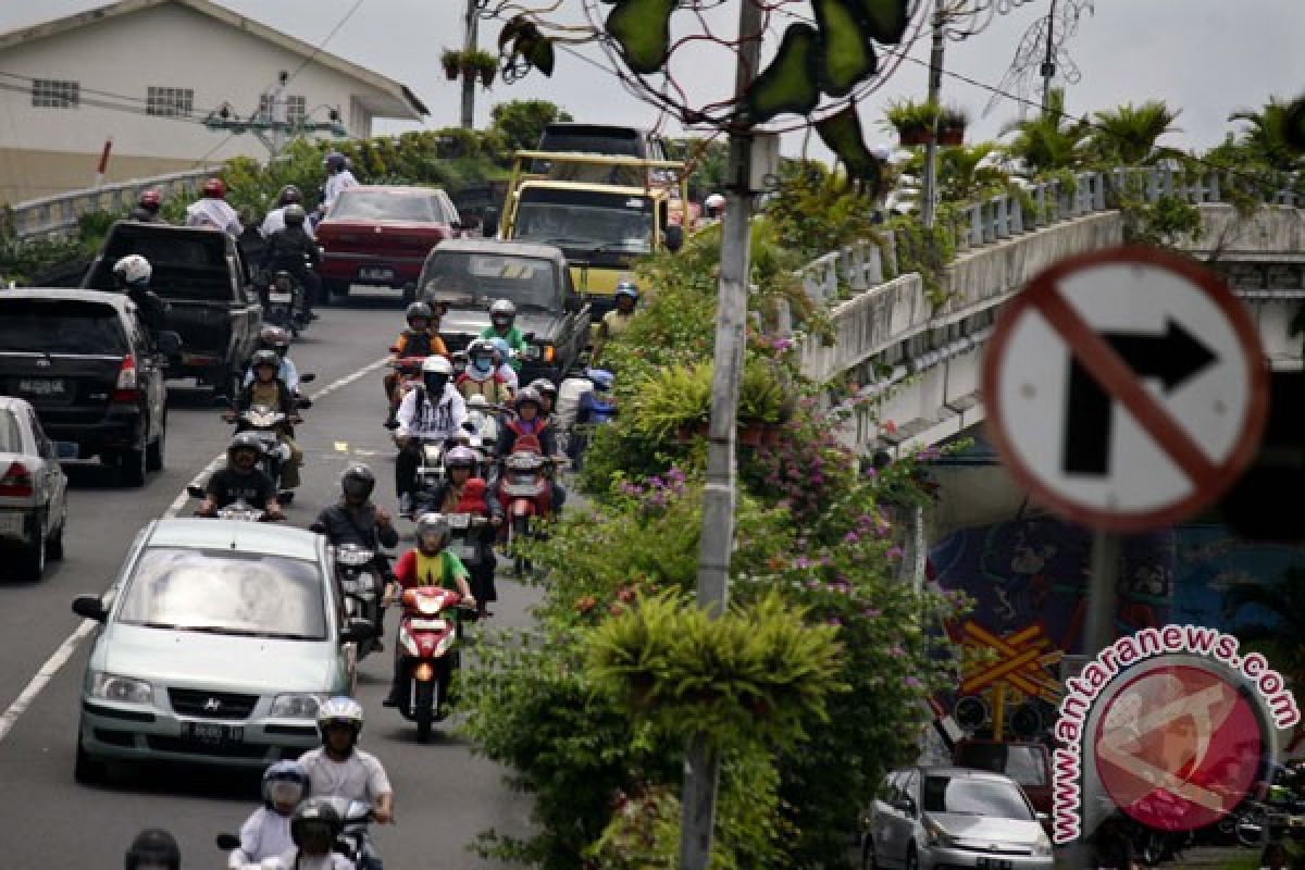 Pertumbuhan kendaraan bermotor