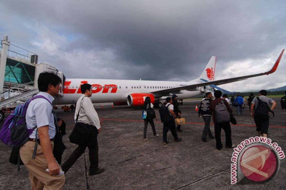 Kru Lion Air penerbangan Manado-Guangzhou diisolasi ke RS Kandouw