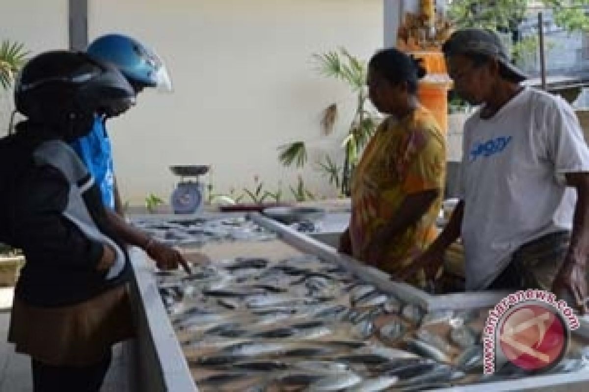 Penjualan Ikan di Tabanan Meningkat