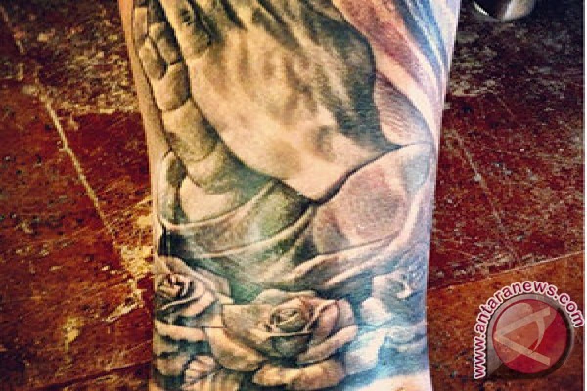 Justin Bieber pamer tato baru