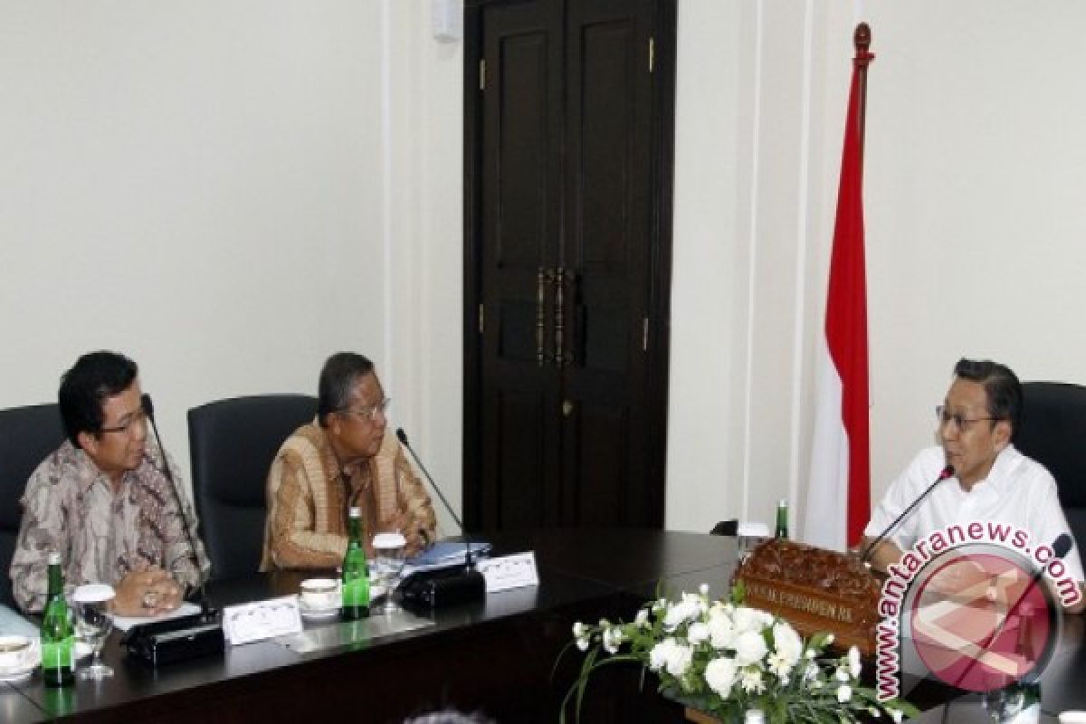 VP receives head of OJK board of commissioners