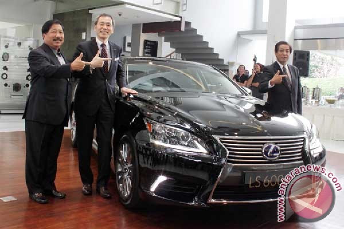 Lexus LS terbaru diluncurkan 