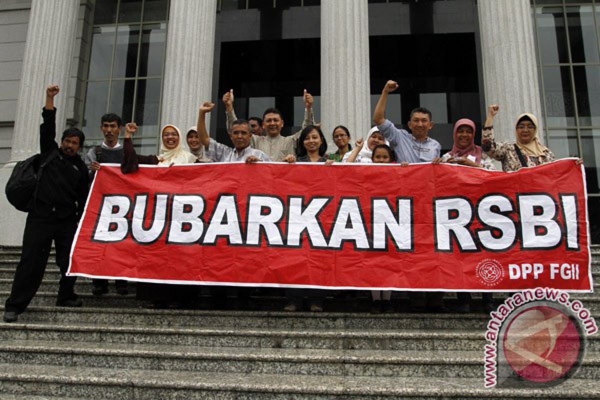 44 sekolah RSBI di Banten segera dihapus 