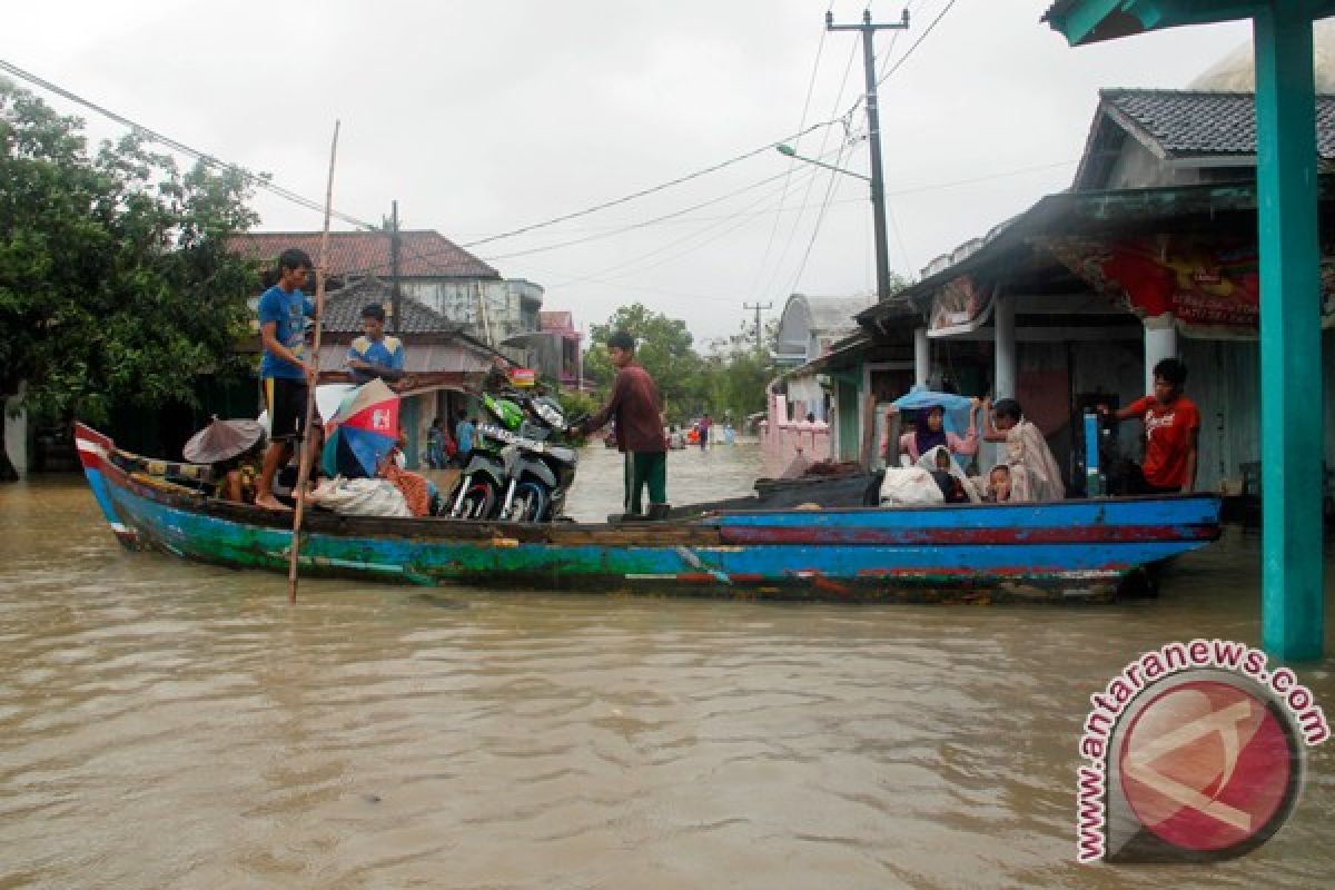Banjir bandang Pandeglang tewaskan satu anak 