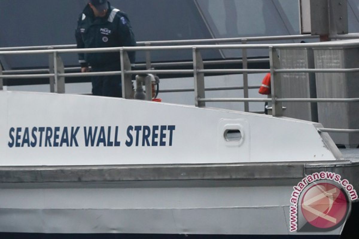 Kapal feri tabrak dermaga di New York, 57 orang cedera