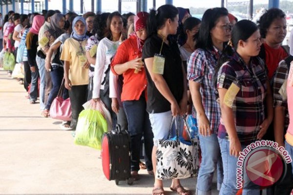 Amount of foreign workers in Indonesia declining