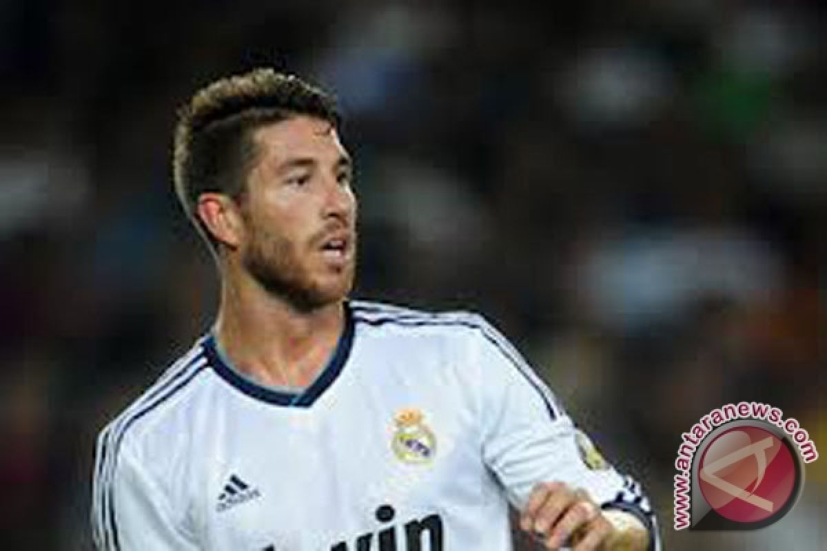 Ramos alami cedera bahu