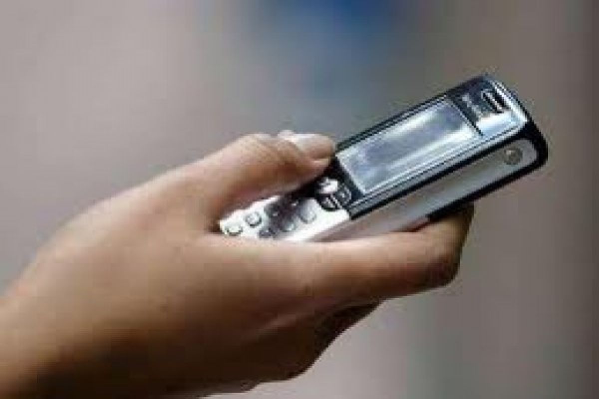 Biarawan Katolik "go digital" terima SMS permintaan doa