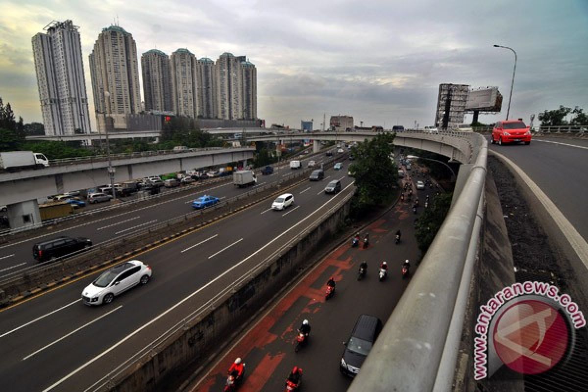 Enam tol dalam kota dilalui transportasi masal