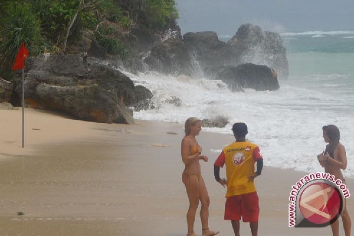 Wisatawan Australia ditemukan tewas di Pantai Suluban