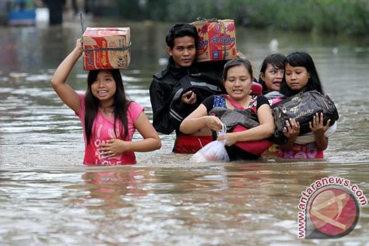 Jakarta flood due to northeast monsoon winds