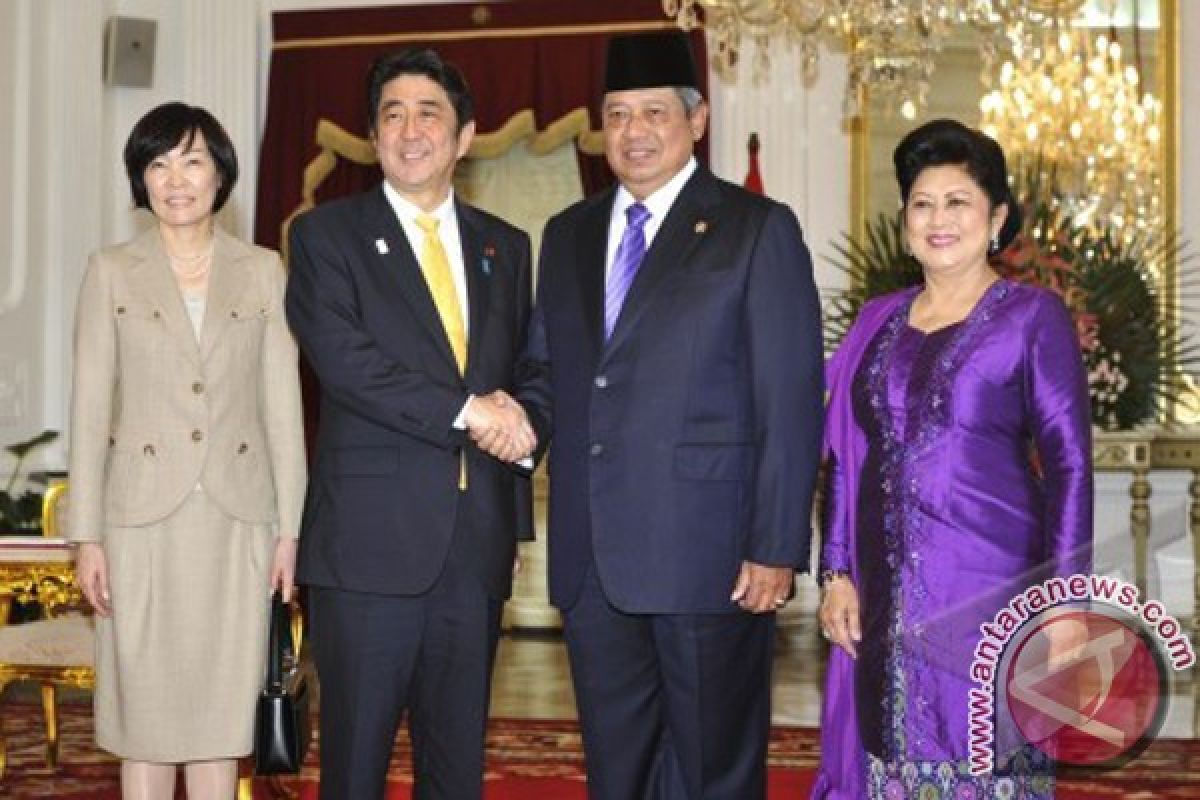 Presiden terima PM Abe 