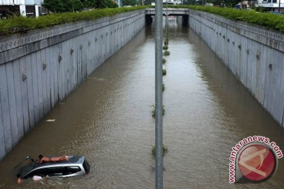 22 lokasi di Jakarta belum dapat dilewati 