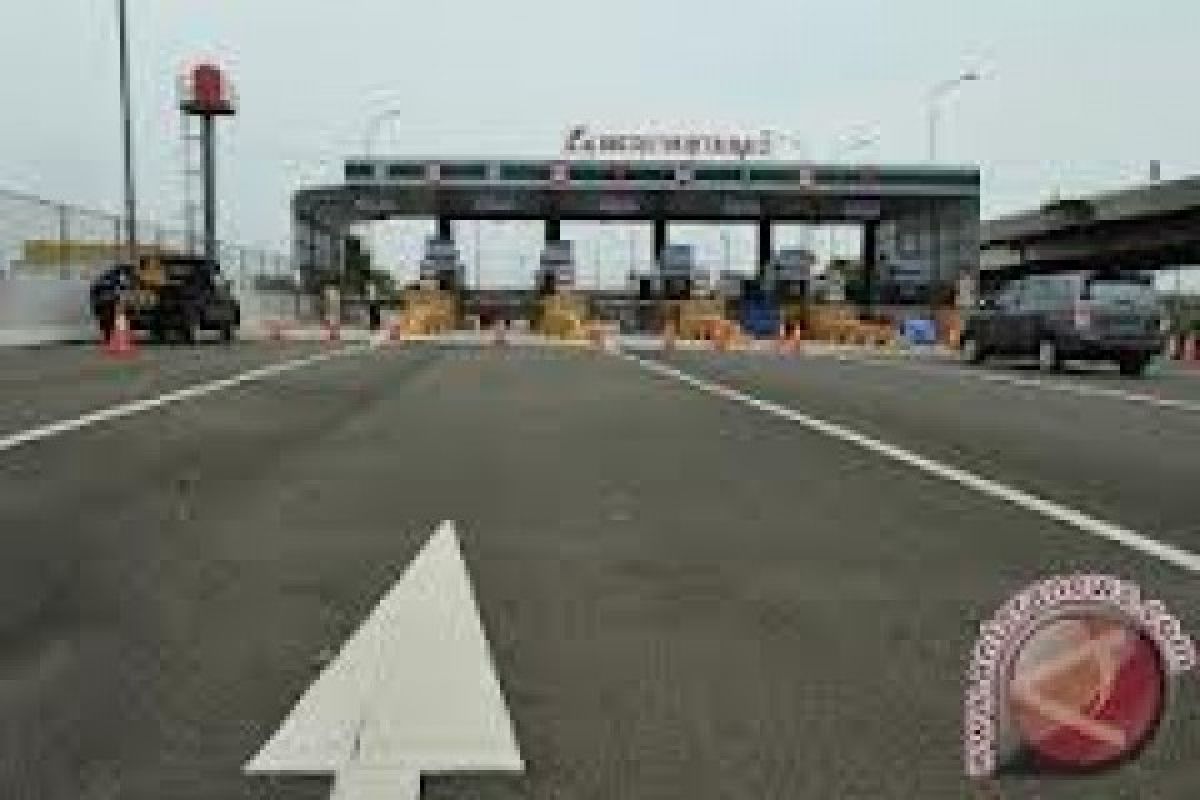 President Inaugurates Two Toll Road Sections in N Sumatra