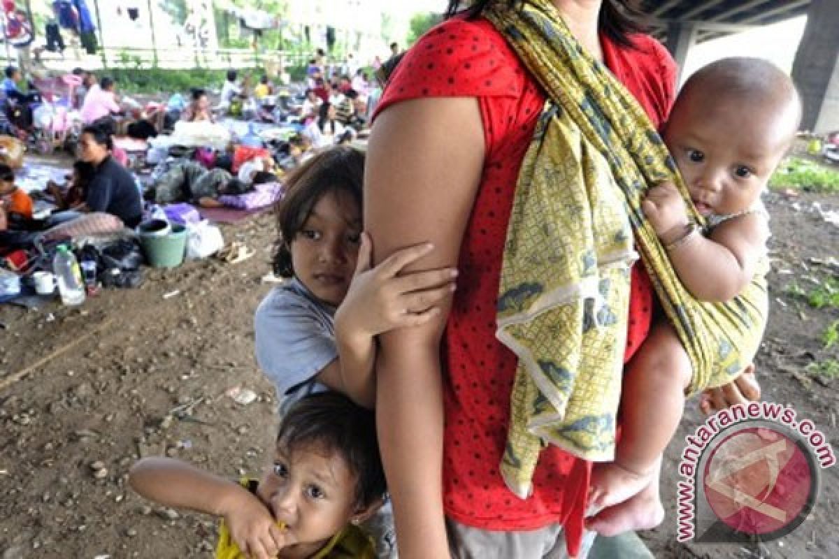 Banjir membuat ibu hamil ini keguguran