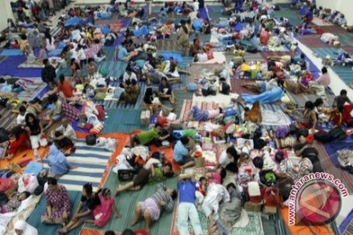BNPB: 10.530 Jiwa Korban Banjir Jakarta Mengungsi 
