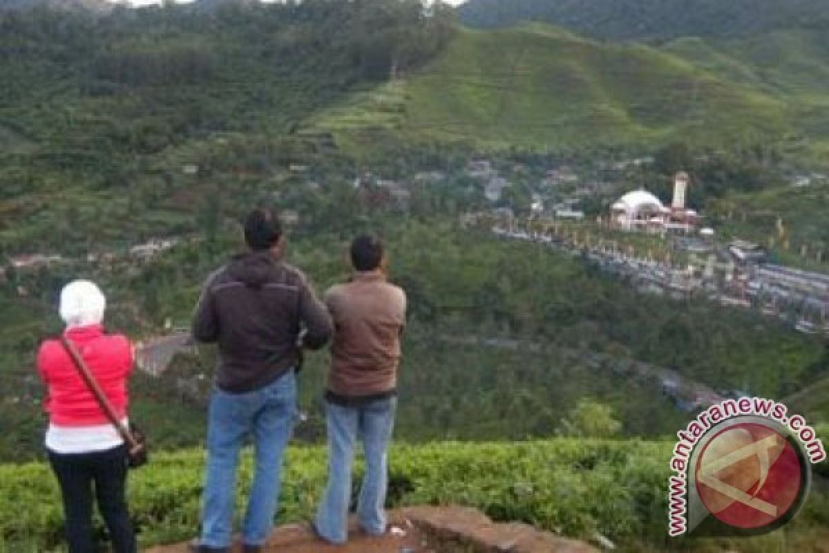 Warga Puncak dipaksa mengungsi