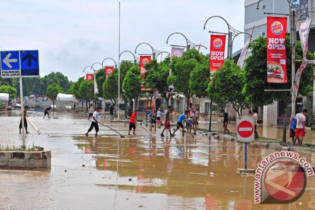 Ribuan rumah di Bekasi terendam banjir