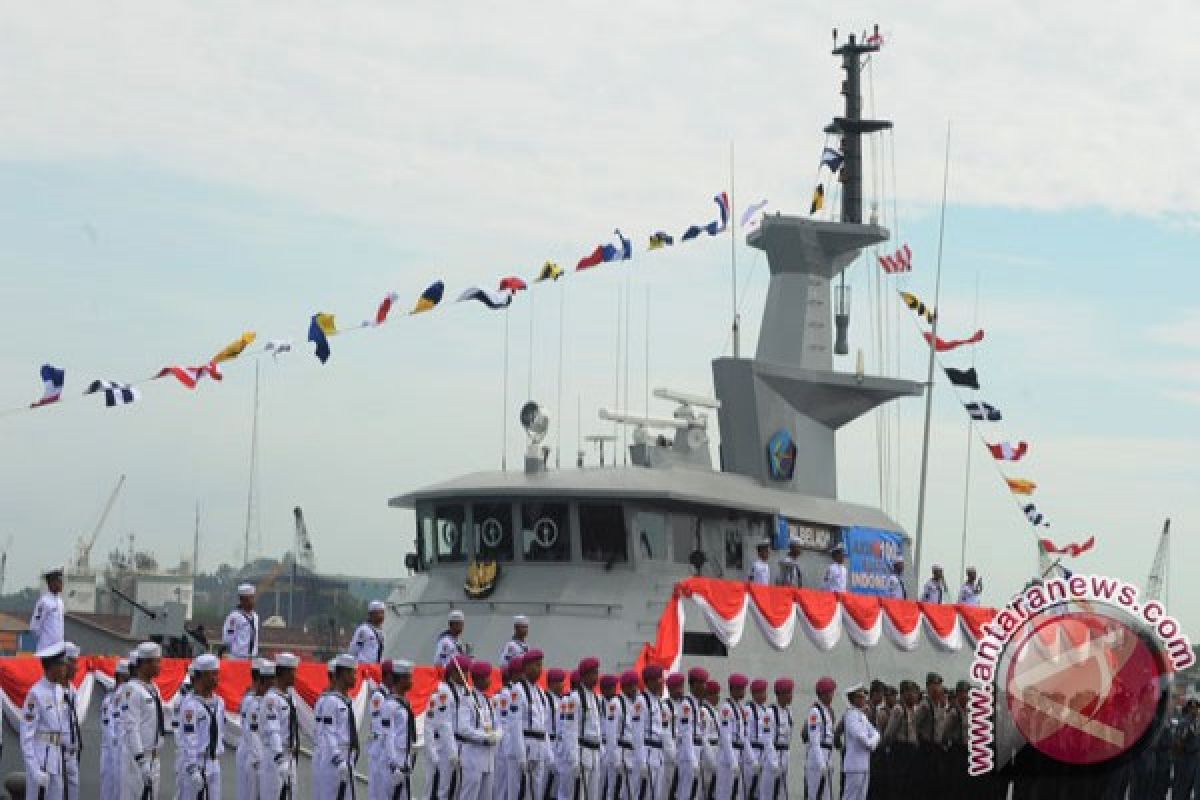 TNI AL kerahkan tujuh KRI ke Natuna
