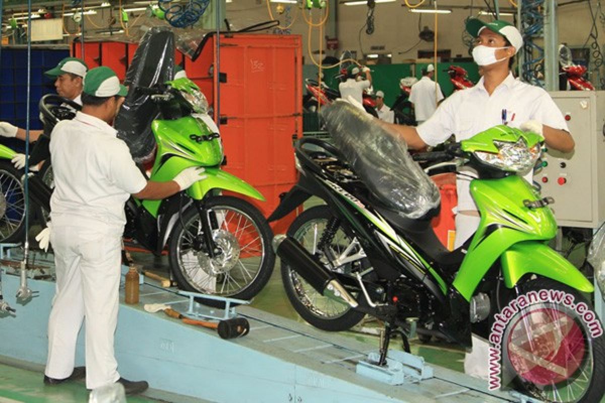 Honda luncurkan Revo warna baru