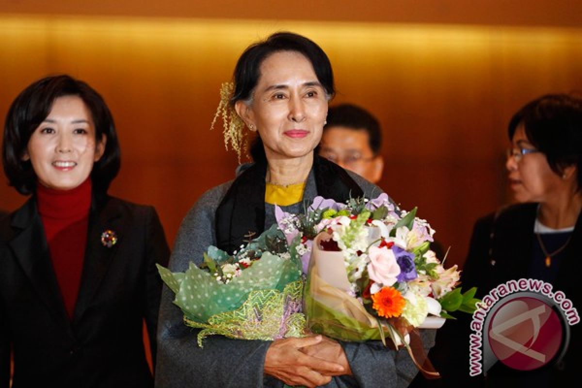 Suu Kyi tiba di Korsel 