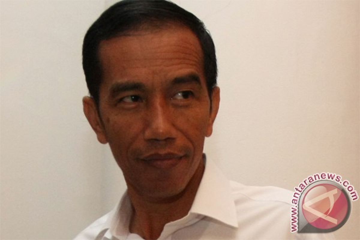 Jokowi jenguk bayi Dara di rumah sakit