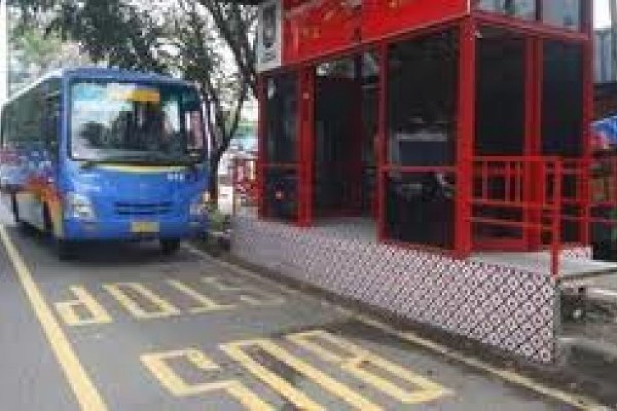 65 Shelter BST Dipasang Nonpermanen