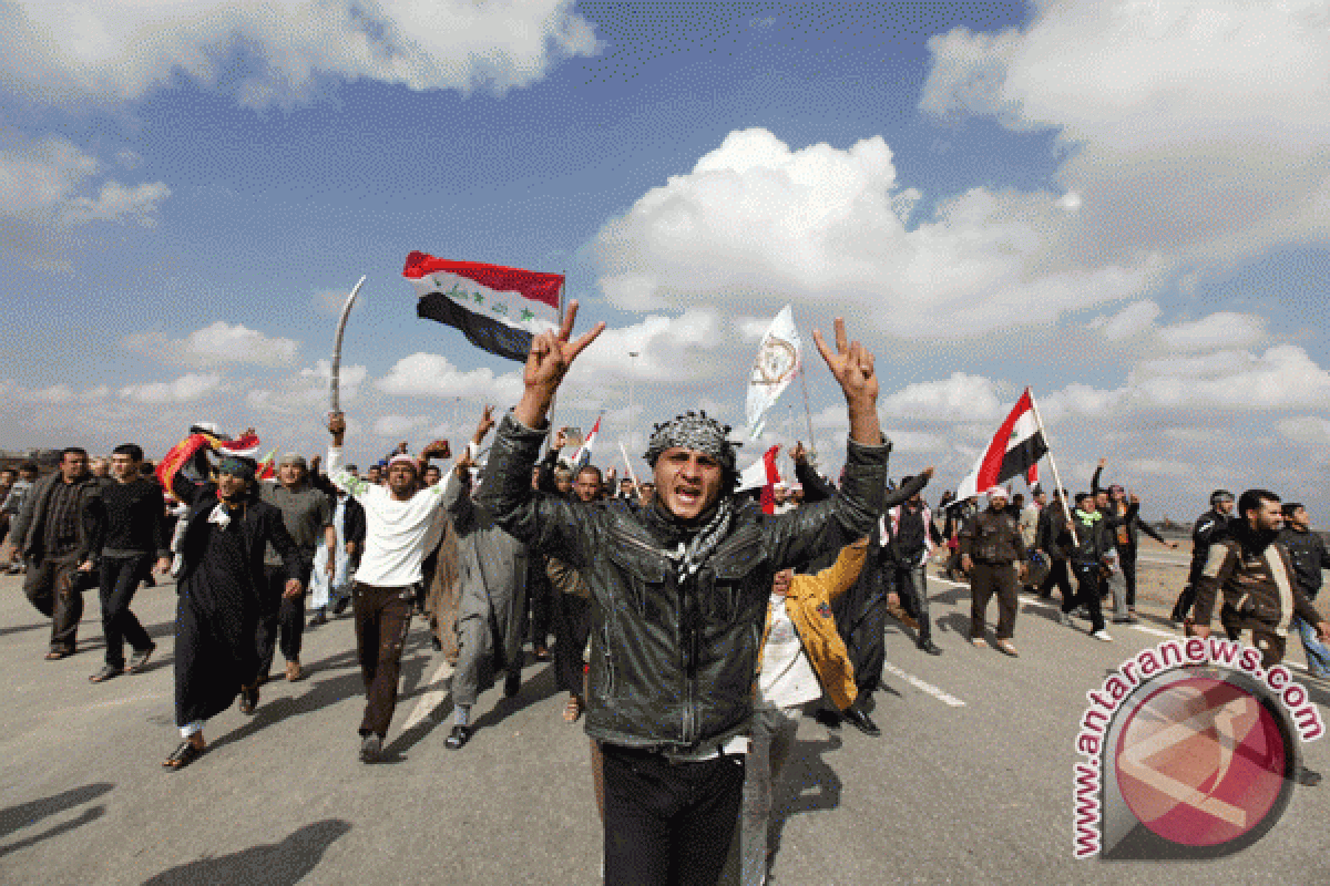 Ribuan orang tuntut pengunduran diri PM Irak