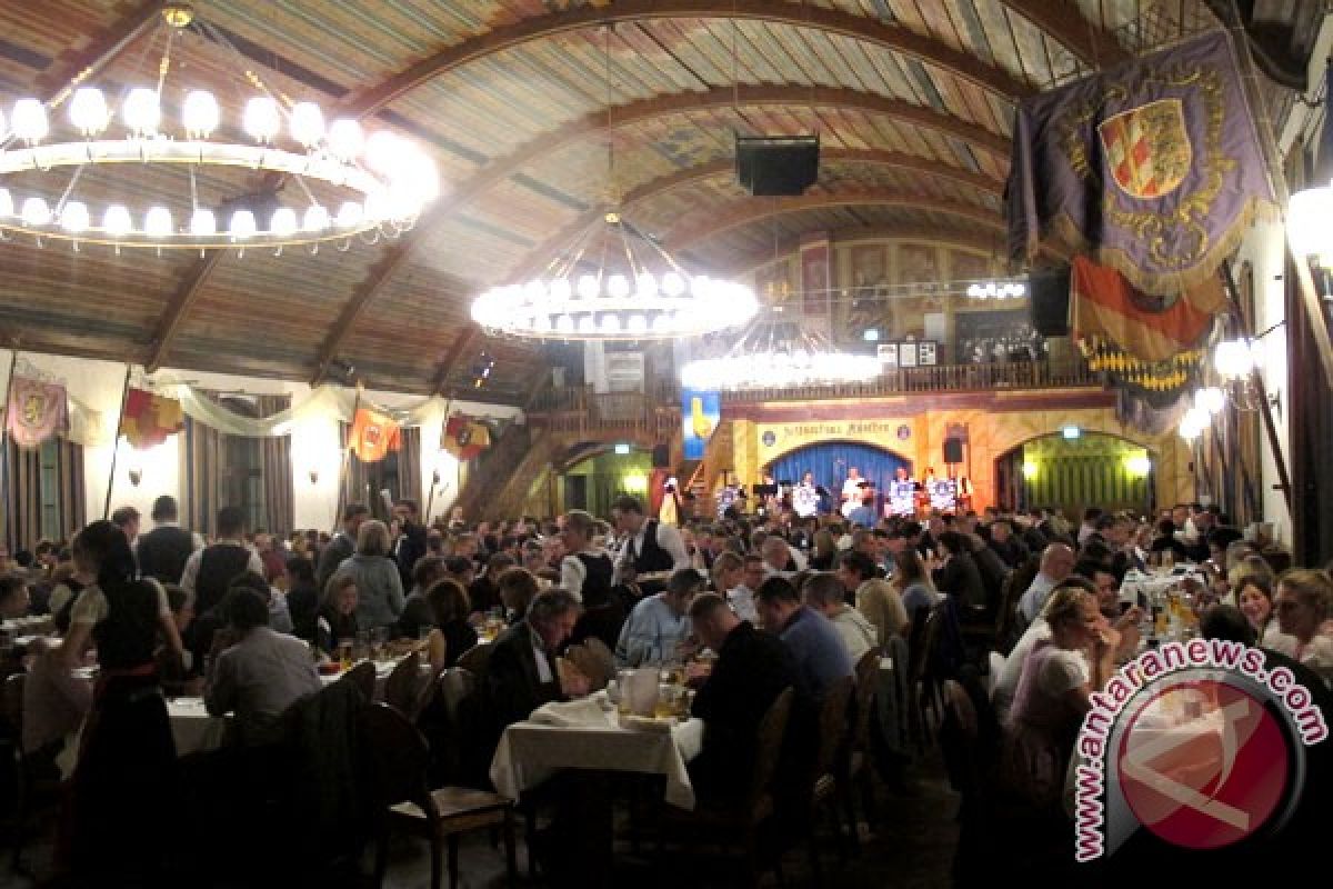 Pesta ala Bavaria di Hofbrauhaus Munchen