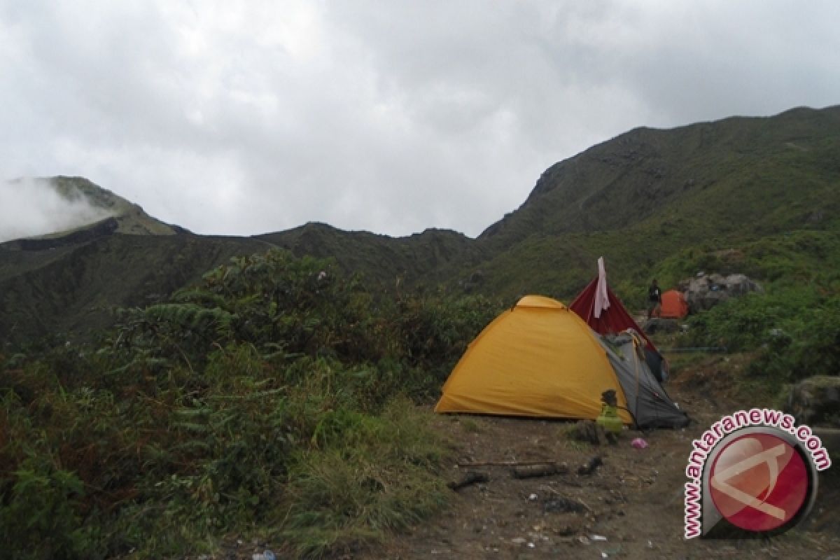 Libur Panjang Aktivitas Pendakian Bukit Kaba Meningkat