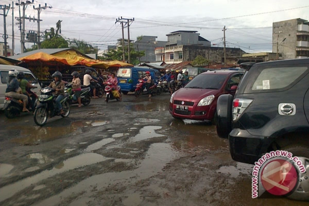 Jalan Kota Bengkulu pada 2015 sudah mulus