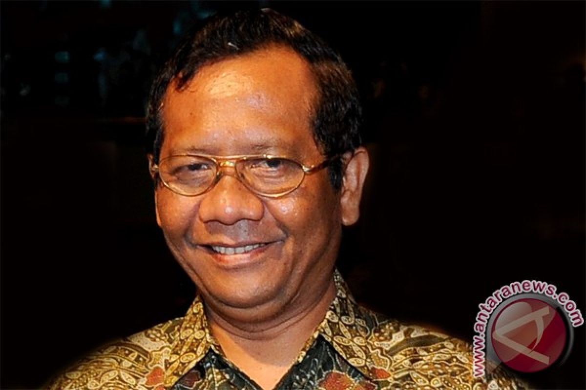 Mahfud MD akan terima UNS Award