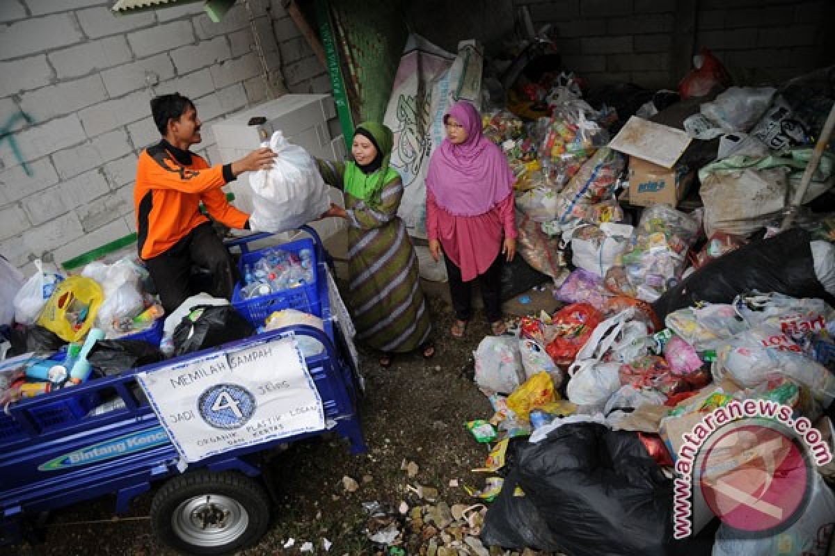 Not all cities have trash banks in Indonesia