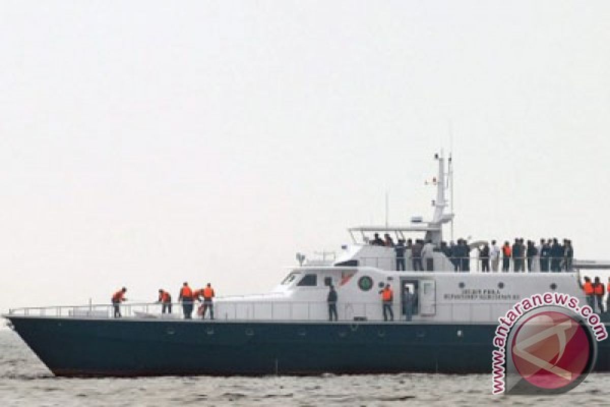 Beli banyak kapal patroli, kata Jokowi