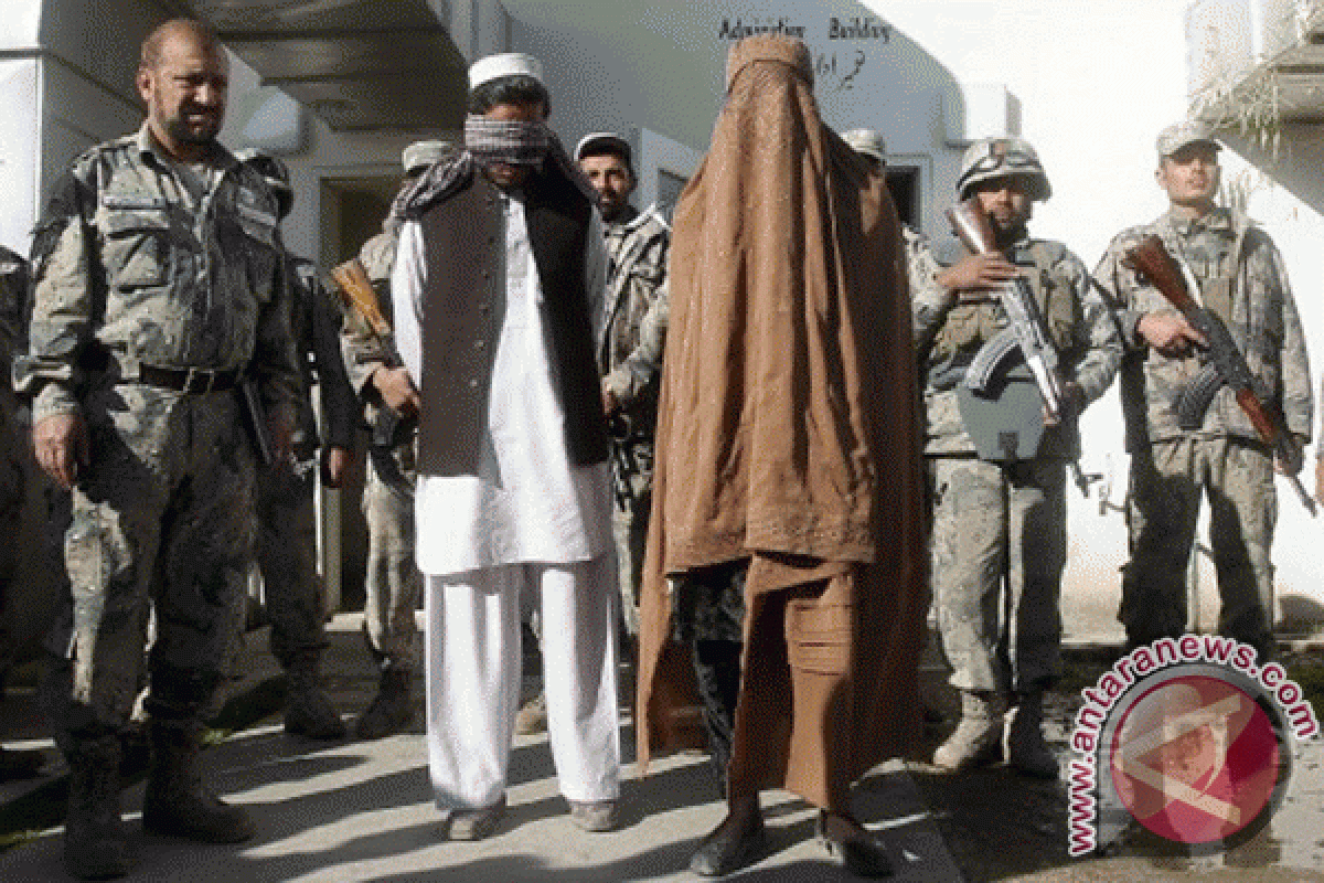 AS hukum seumur hidup "Taliban Rusia"