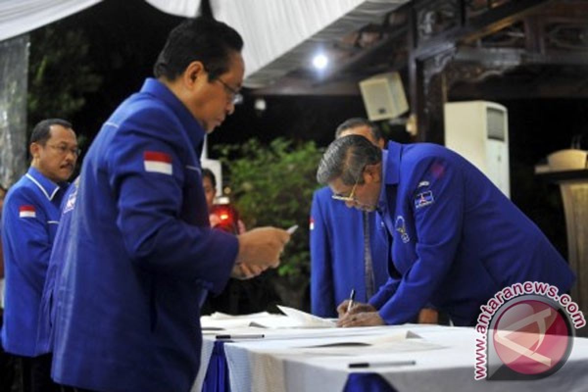 Fadli Zon sarankan SBY ambil cuti