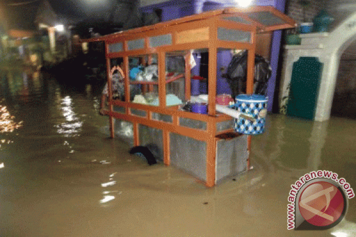Bojonegoro berlakukan Siaga I banjir Bengawan Solo