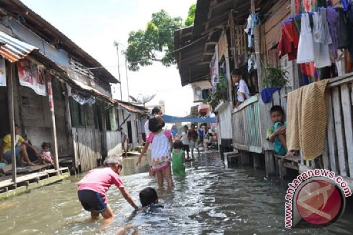 12 sekolah di Jambi diliburkan akibat banjir 